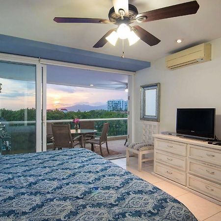 Breathtaking Villa Magna Beachfront Condo, 3 Bedrooms Sleeps 6 Nuevo Vallarta Eksteriør bilde
