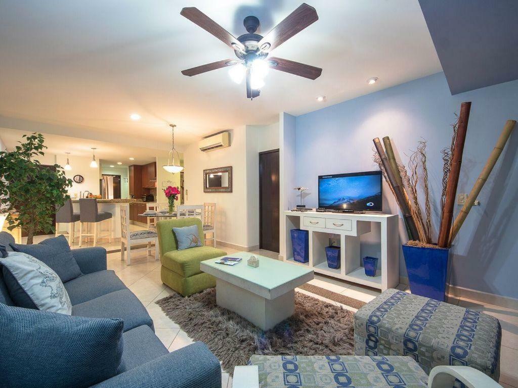 Breathtaking Villa Magna Beachfront Condo, 3 Bedrooms Sleeps 6 Nuevo Vallarta Eksteriør bilde