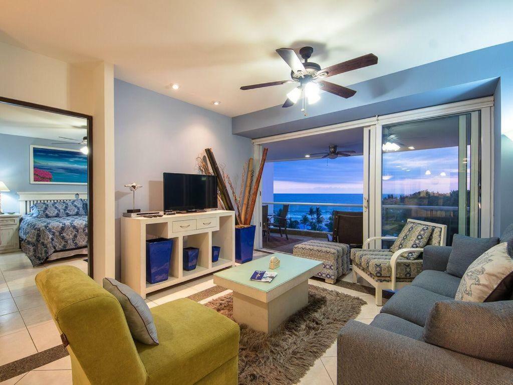 Breathtaking Villa Magna Beachfront Condo, 3 Bedrooms Sleeps 6 Nuevo Vallarta Eksteriør bilde